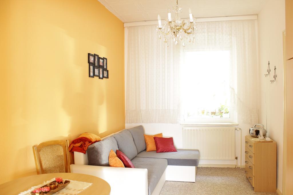 Ferienwohnung Wunderlich Krausnick Zimmer foto